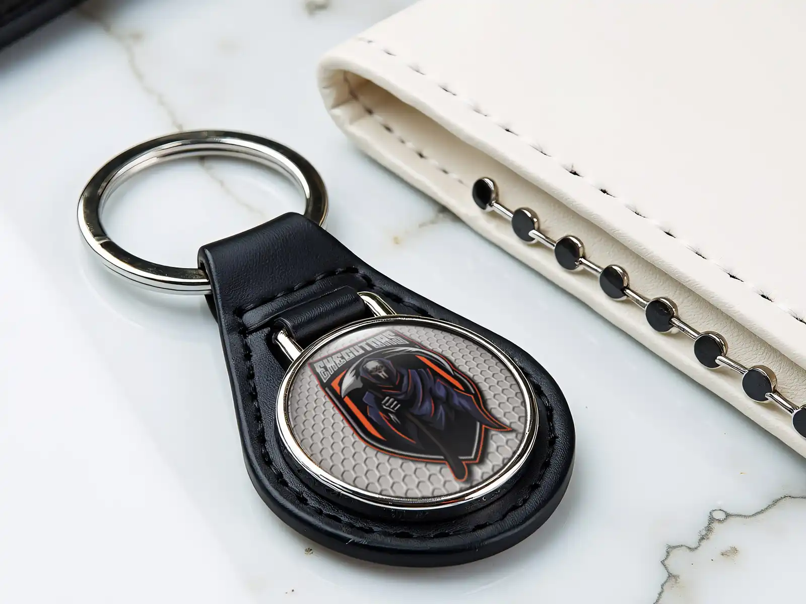 Cadena de Cuero Larga Duración Estilo Limitado